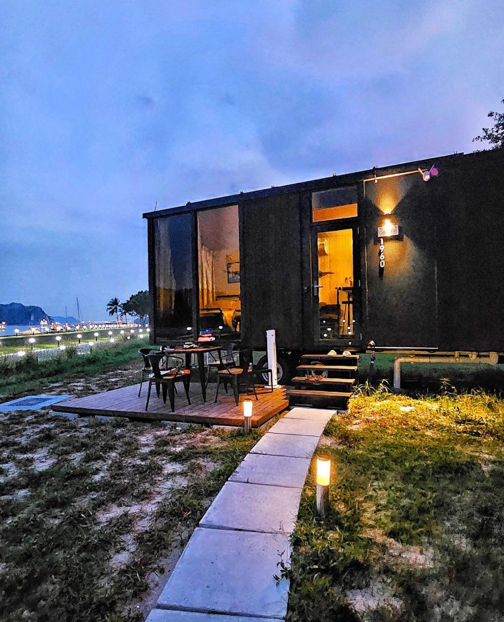 Lazarus Island, Singapore